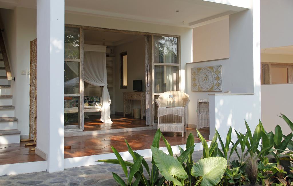 Papaya Guesthouse Canggu Habitación foto